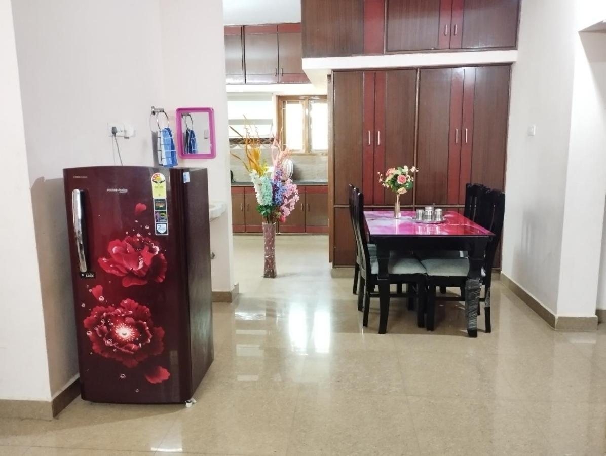 Sls Homestay - Luxury Ac Service Apartments 1Bhk, 2Bhk, 3Bhk - Direct Flyover To Alipiri Tirumala Gate - Walk To Ps4 Pure Veg Restaurants, Supermarkets - Near To National Highway & Padmavathi Amma Temple - Modular Kitchen, Living Room -Free Superfast Тирупати Экстерьер фото