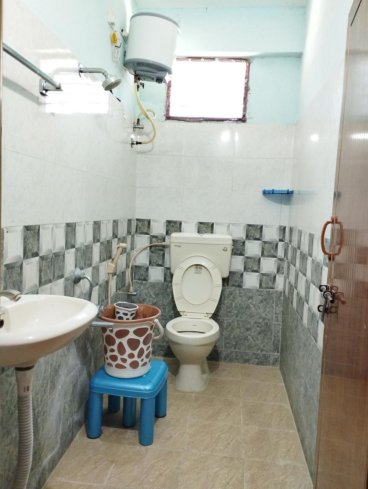 Sls Homestay - Luxury Ac Service Apartments 1Bhk, 2Bhk, 3Bhk - Direct Flyover To Alipiri Tirumala Gate - Walk To Ps4 Pure Veg Restaurants, Supermarkets - Near To National Highway & Padmavathi Amma Temple - Modular Kitchen, Living Room -Free Superfast Тирупати Экстерьер фото