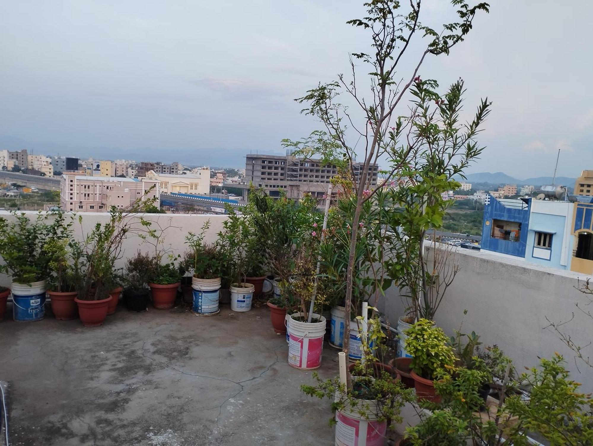 Sls Homestay - Luxury Ac Service Apartments 1Bhk, 2Bhk, 3Bhk - Direct Flyover To Alipiri Tirumala Gate - Walk To Ps4 Pure Veg Restaurants, Supermarkets - Near To National Highway & Padmavathi Amma Temple - Modular Kitchen, Living Room -Free Superfast Тирупати Экстерьер фото
